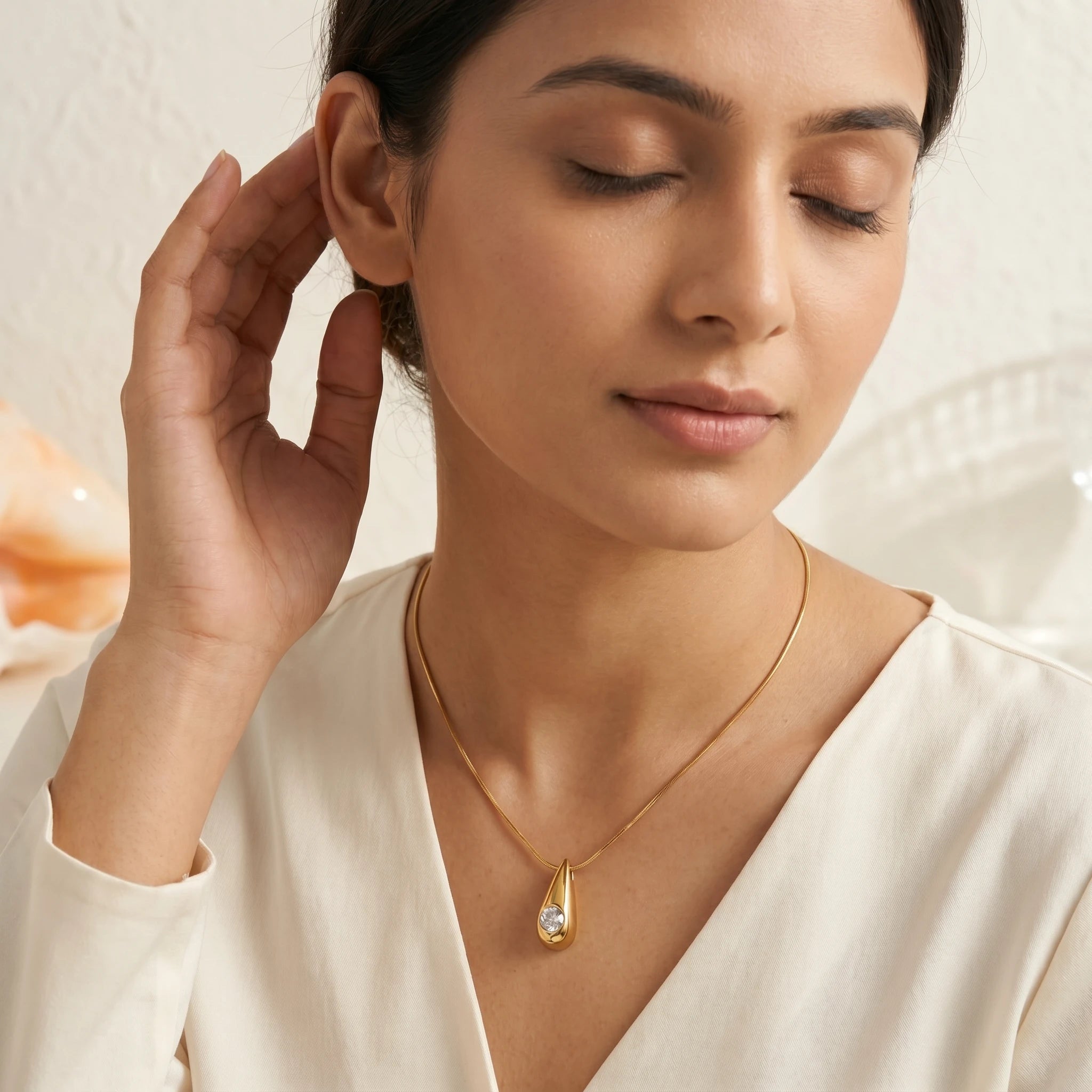 Gold Teardrop CZ Pendant Necklace – 18K PVD Gold Plated