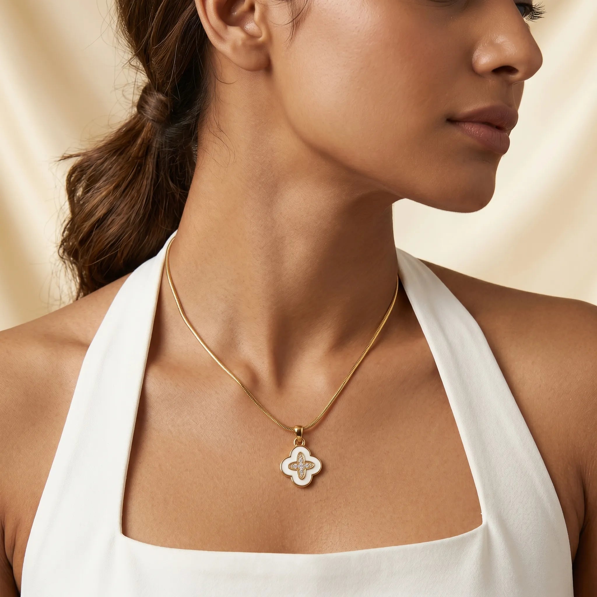 Ivory Bloom Clover Necklace – 18K Gold Plated
