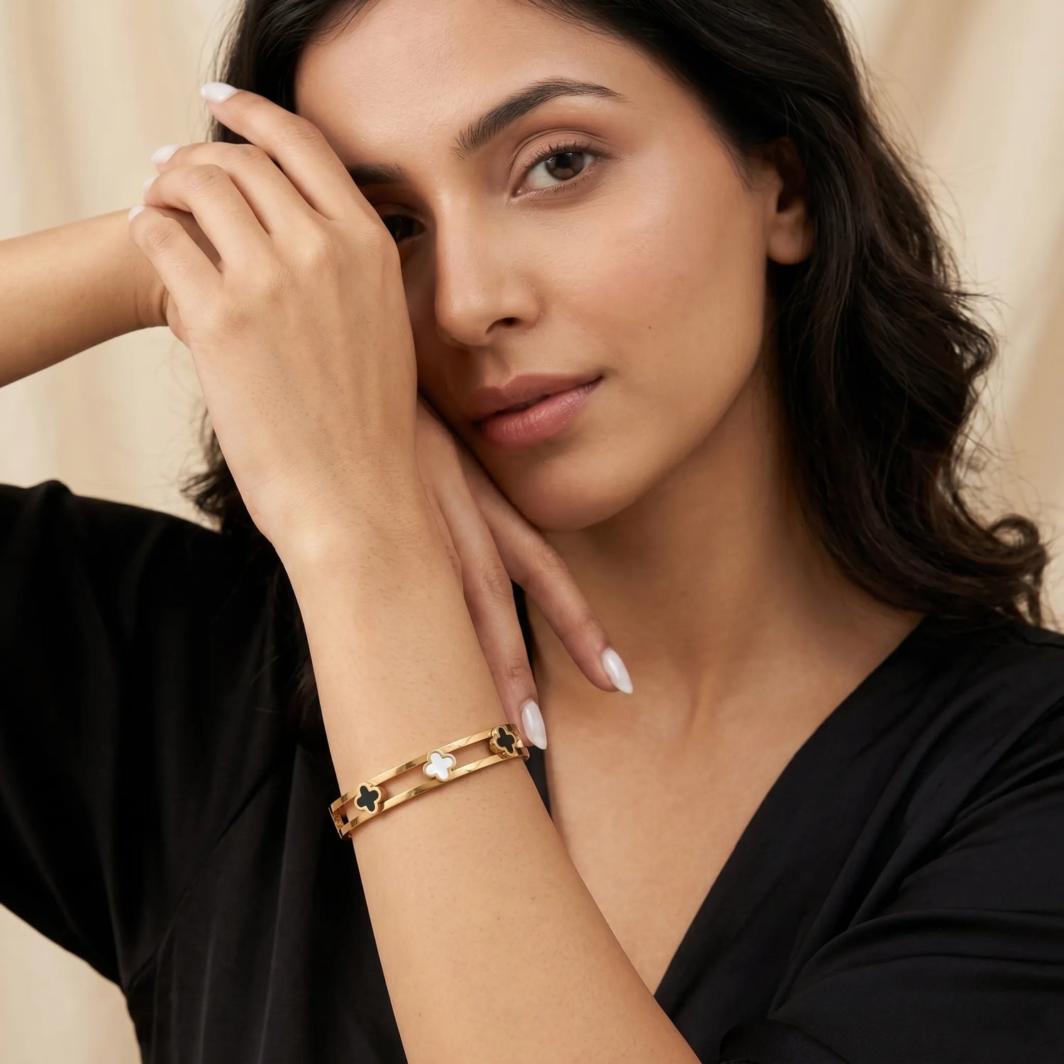 Monochrome Clover Cuff – 18K Gold Plated