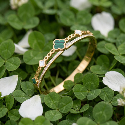 Malachite Clover Bangle – 18K Gold Plated