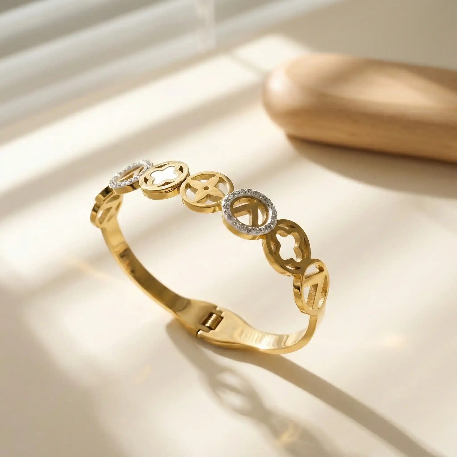 White Enamel Floral Bangle – 18K Gold Plated