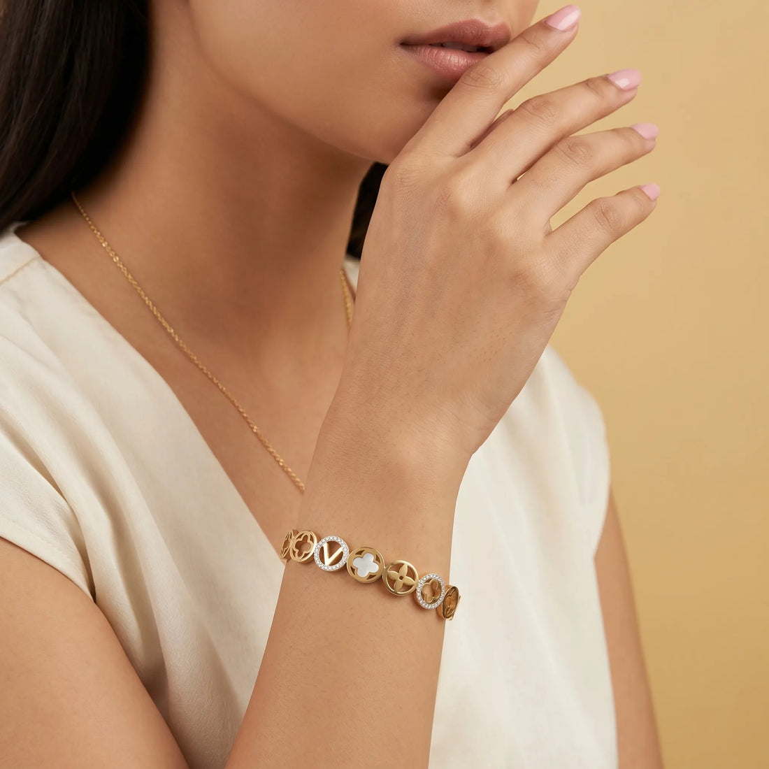 White Enamel Floral Bangle – 18K Gold Plated