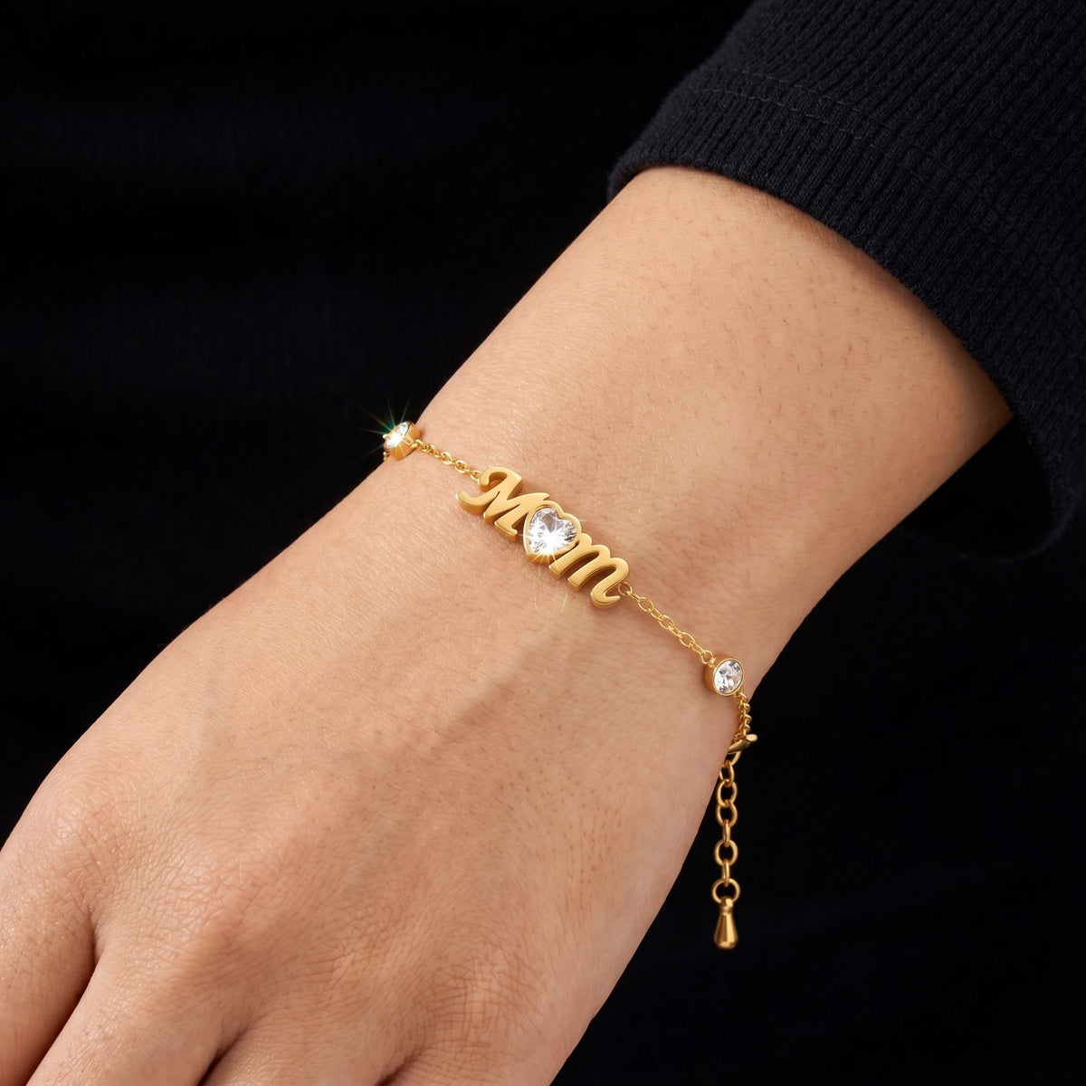 Gold MOM Heart Crystal Charm Bracelet – 18K PVD Gold Plated