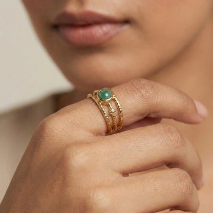 Vintage Green Stone Ring – 18K Gold Plated