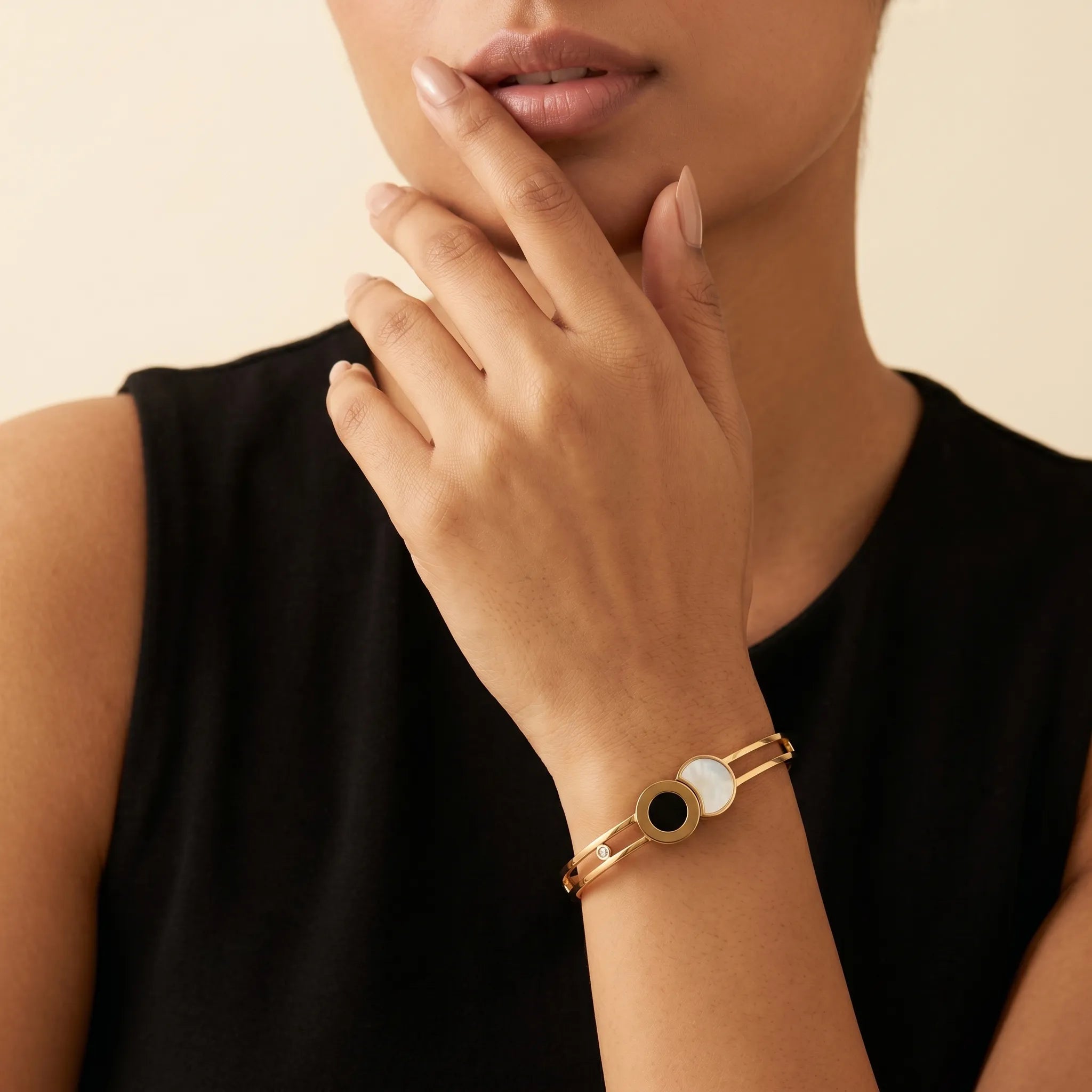 Dual Disc Statement Bangle – 18K Gold Plated