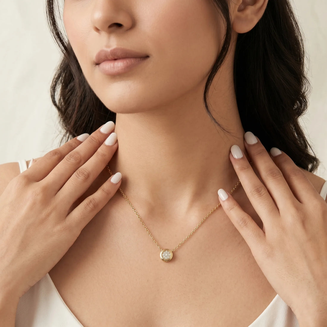 Aura Solitaire Necklace – 18K Gold Plated