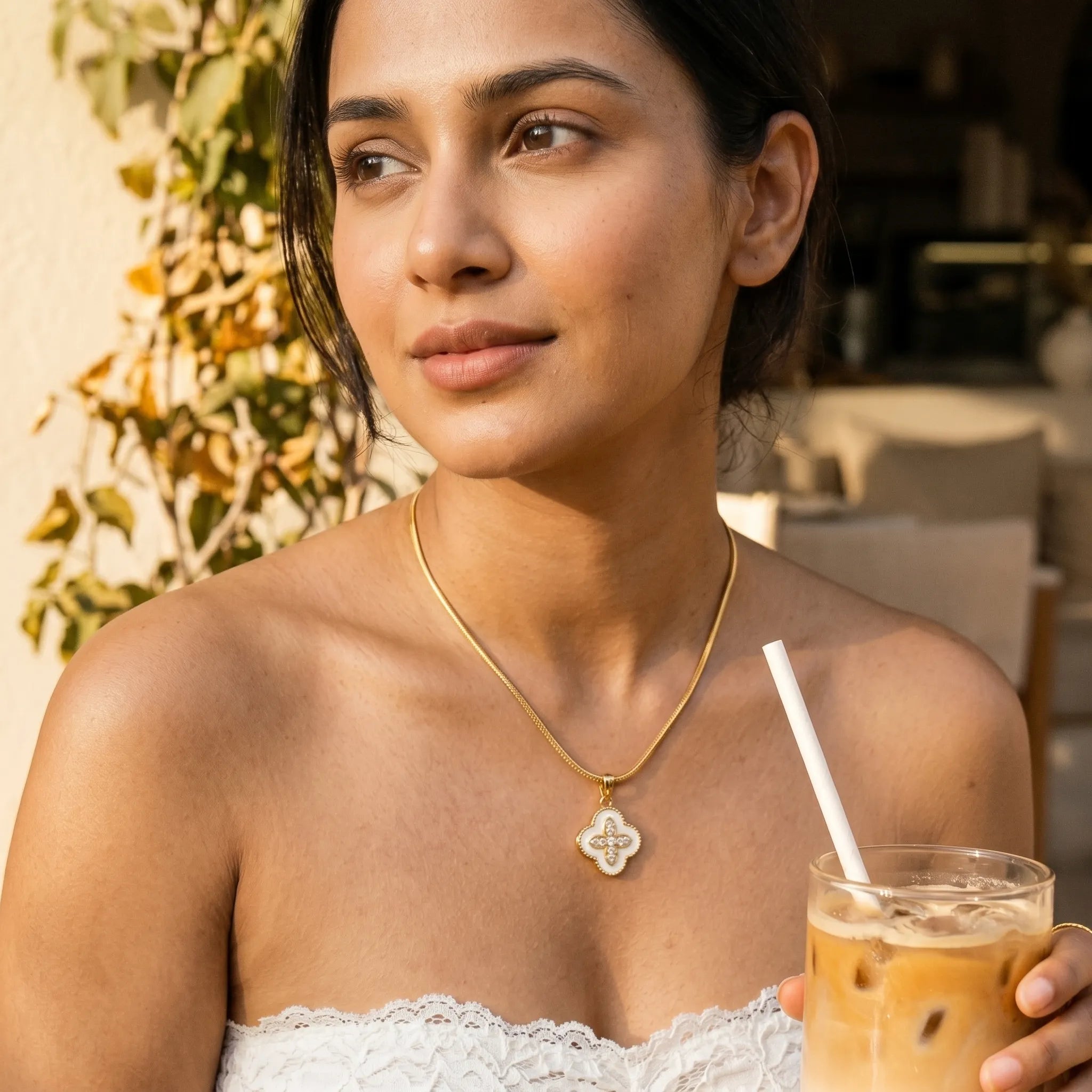 Ivory Bloom Clover Necklace – 18K Gold Plated