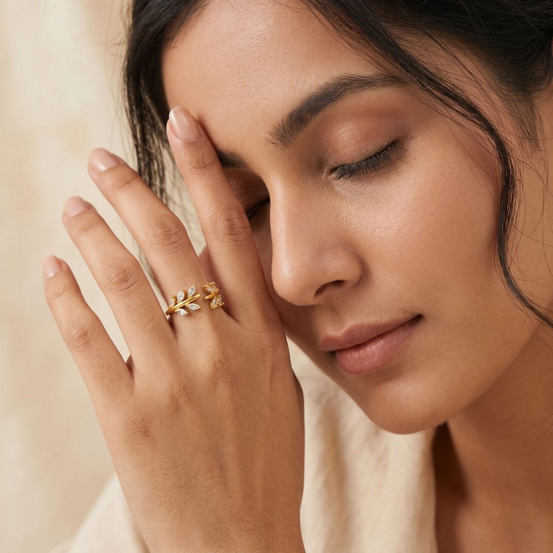 Marquise Leaf Crystal Adjustable Ring – 18K PVD Gold Plated