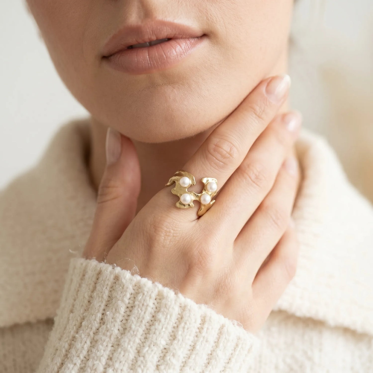 Molten Pearl Statement Ring – 18K Gold Plated