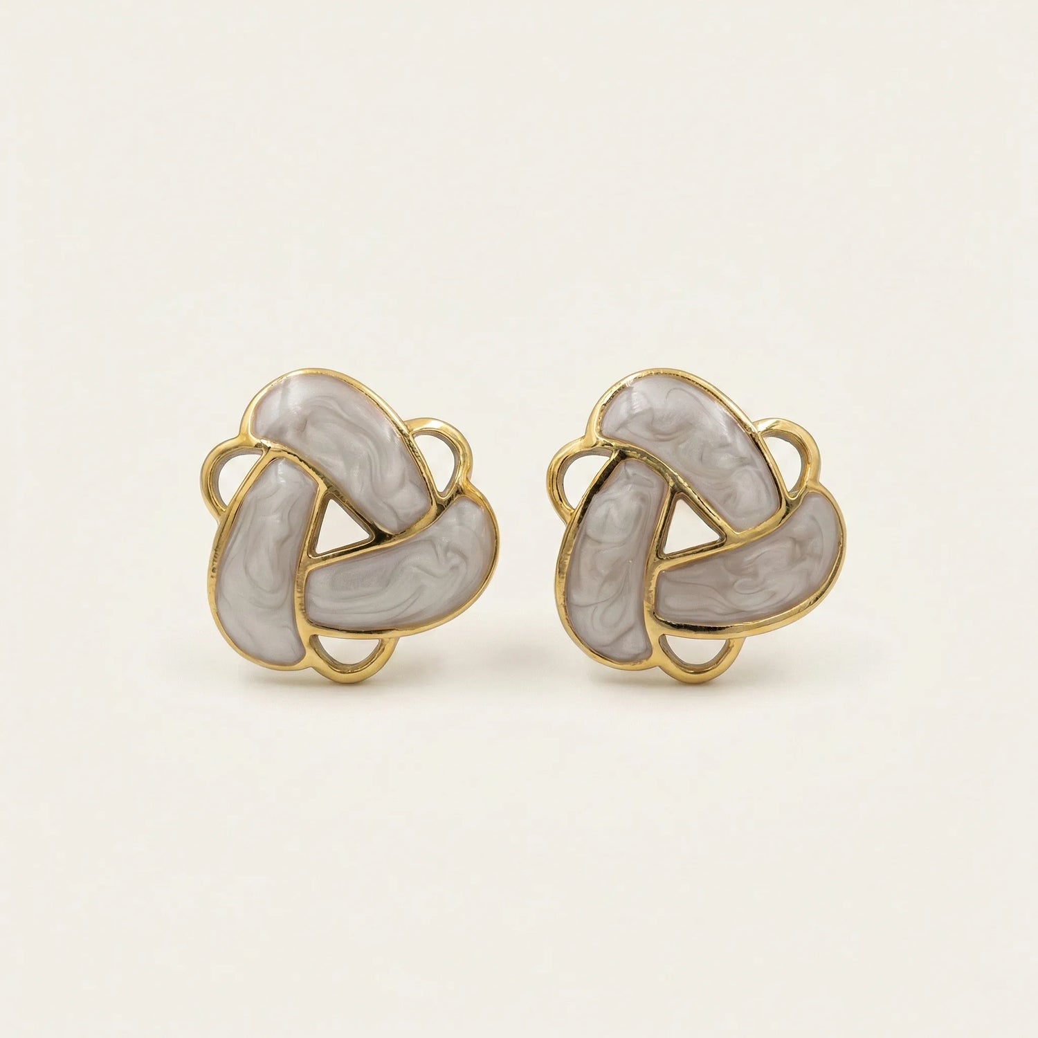 Pearl Knot Studs – 18K Gold Plated