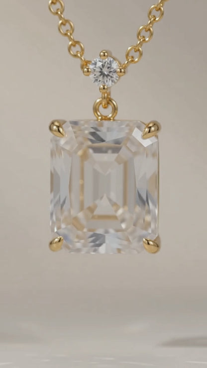 Emerald Cut Crystal Bar Pendant Necklace – 18K PVD Gold Plated