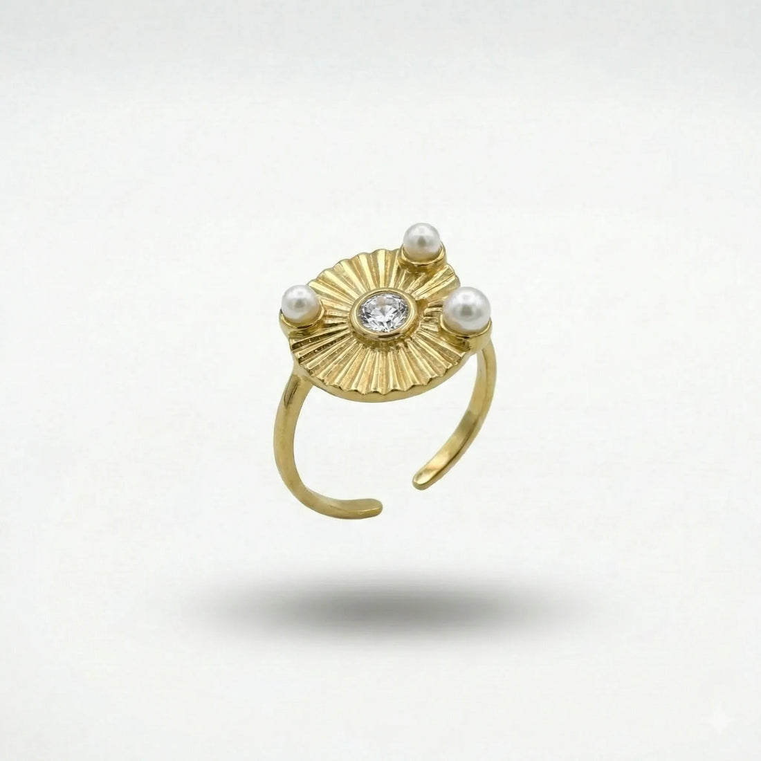 Radiant Sunburst Pearl Ring – 18K Gold Plated