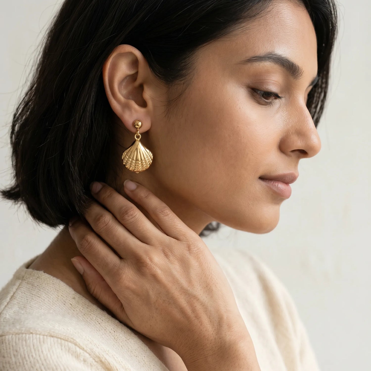 Scallop Shell Drop Earrings – 18K Gold Plated