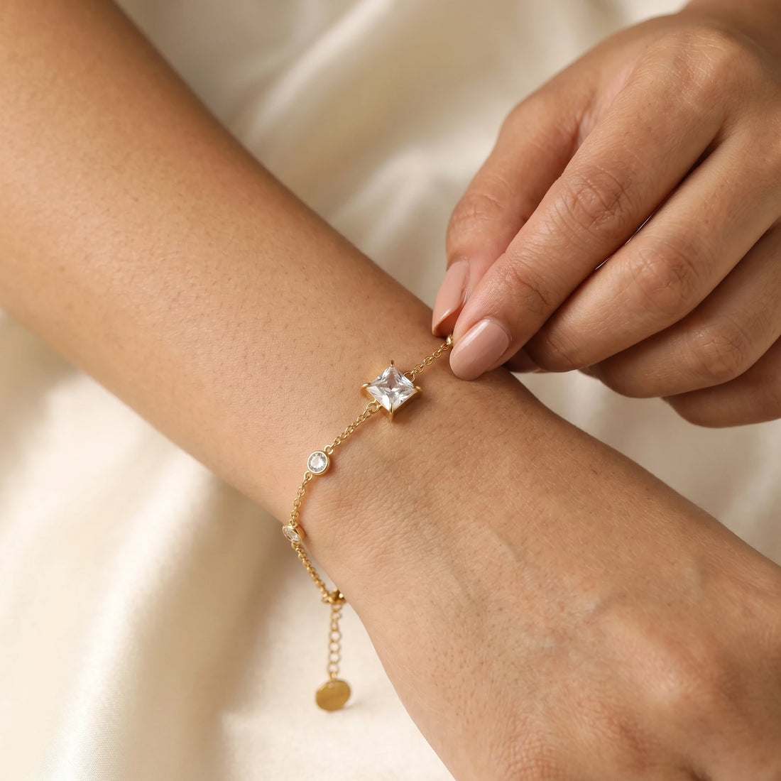 Triple Crystal Chain Bracelet – 18K PVD Gold Plated